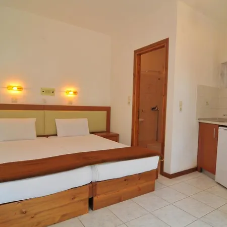 Emerald Aparthotel Chrysi Ammoudia