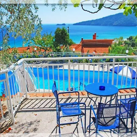 Emerald Appart hôtel 2*