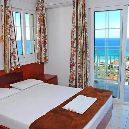 Emerald Chrysi Ammoudia