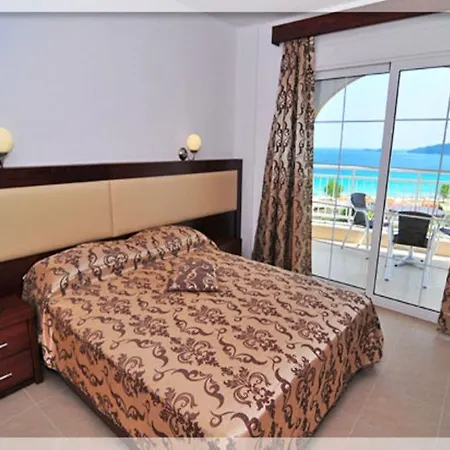 Apartahotel Emerald Chrysi Ammoudia