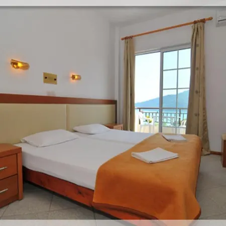 Emerald Hotel de apartamente Chrysi Ammoudia