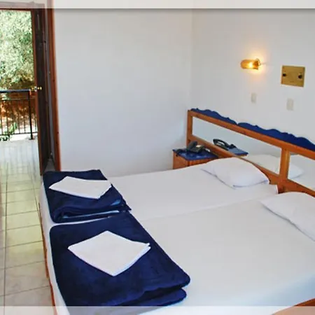 Emerald Hotel de apartamente Chrysi Ammoudia