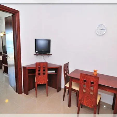 Hotel de apartamente Emerald Chrysi Ammoudia