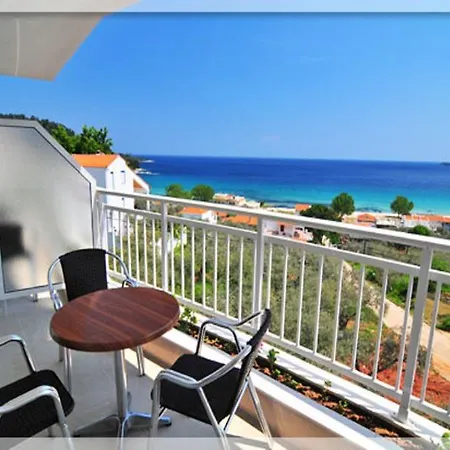 Emerald 2* Chrysi Ammoudia