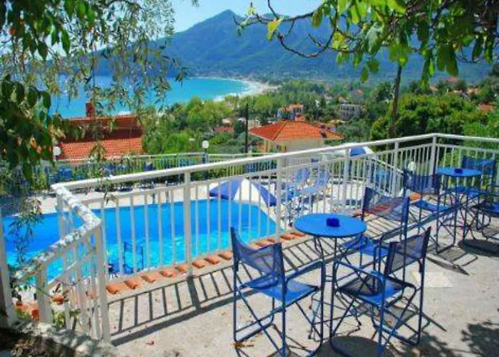 Emerald Appart hôtel 2*